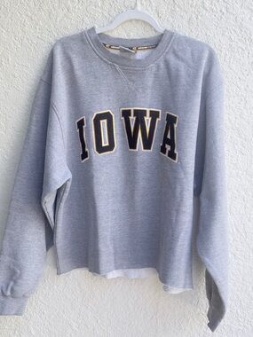 Iowa Appliqué Crewneck Sweatshirt - Gray